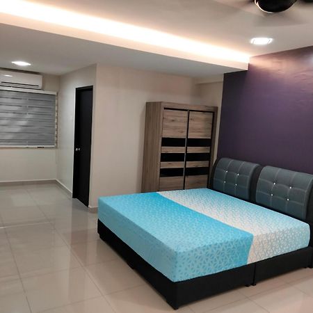 Wl Homestay Sitiawan Habitación foto